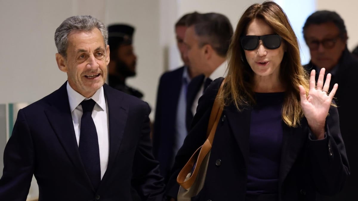 Nicolas Sarkozy y Carla Bruni, en el tribunal correccional de París