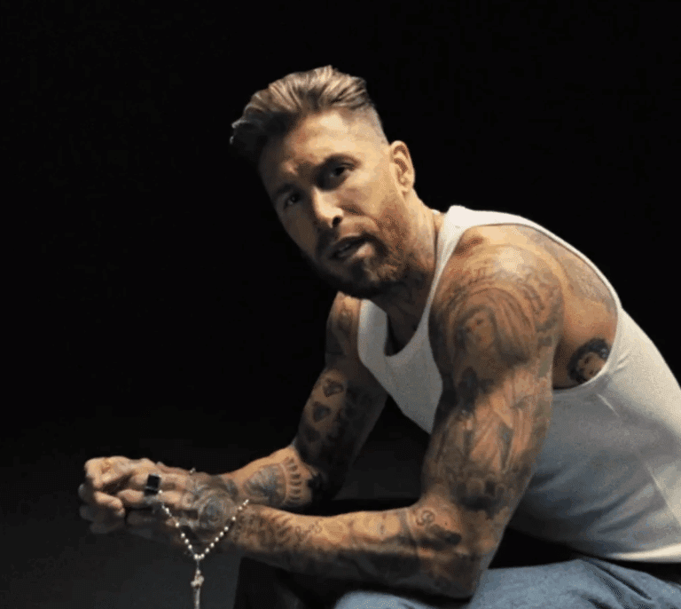 Sergio Ramos, de capitán a cantautor despechado: así suena 'Cibeles', su canción dedicada al Real Madrid (y a Florentino)