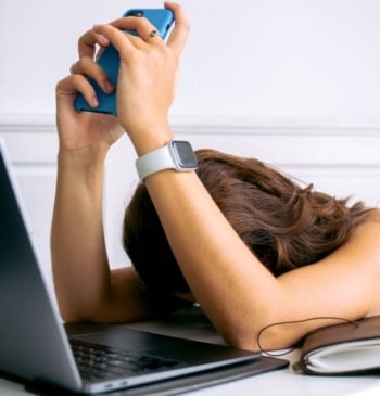 Por qué la vuelta al trabajo puede acelerar los signos de envejecimiento