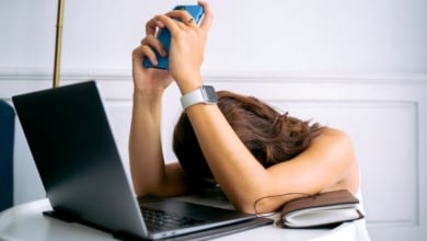 Por qué la vuelta al trabajo puede acelerar los signos de envejecimiento