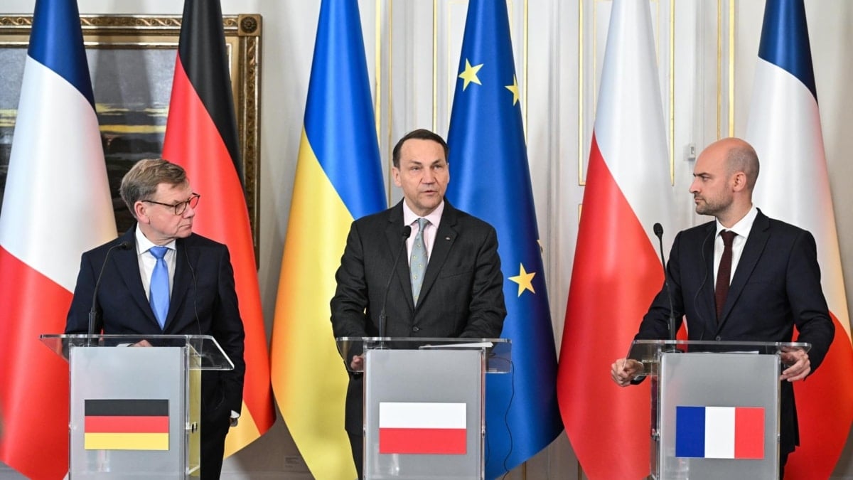 Sikorski: "Sabemos lo que haría Trump si dos MiG cubanos sobrevolaran Mar-a-Lago"