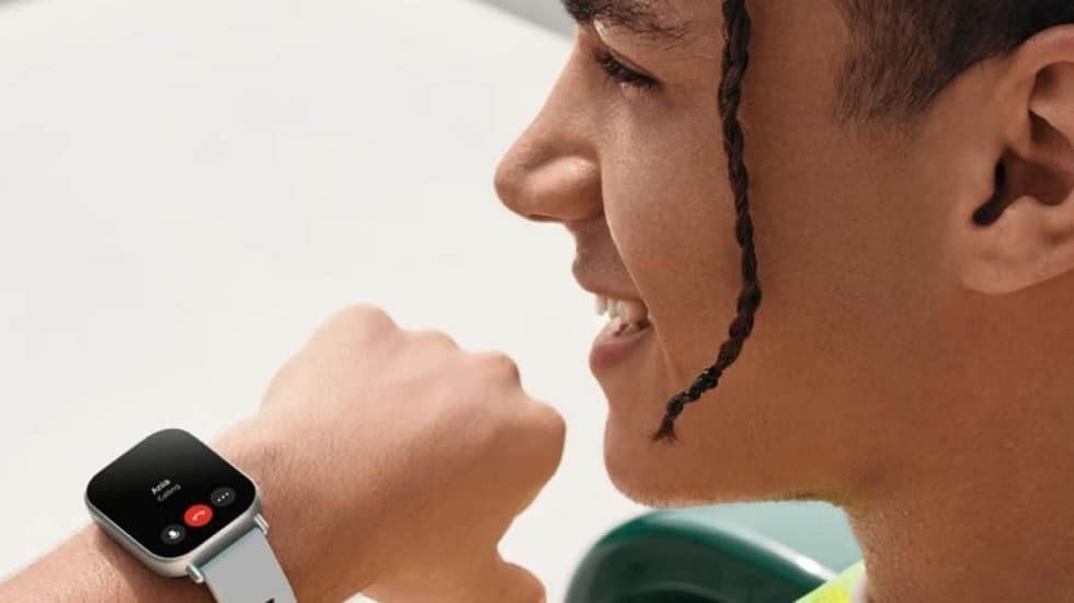 ¡Chollazo!: AliExpress rebaja más de un 70% este smartwatch Xiaomi con funciones de alta gama