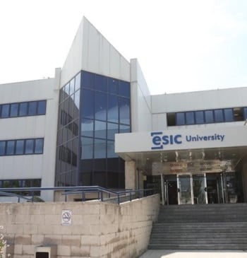 Esto es lo que te costaría estudiar en la misma universidad que [...]