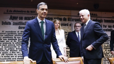"Comisión de difamación" y "circo": así responde Sánchez al interrogatorio de los senadores