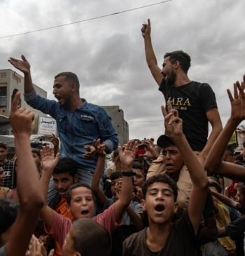 Israel aprueba el acuerdo de paz pero se niega a liberar a [...]