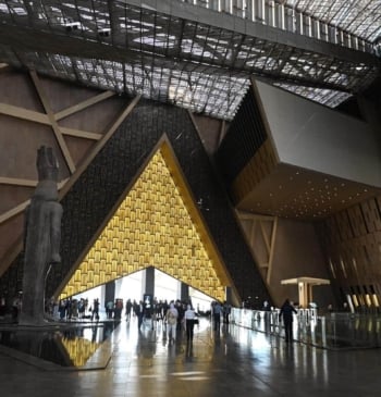 Egipto inaugura el Gran Museo Egipcio, la mayor colección de arte faraónico [...]