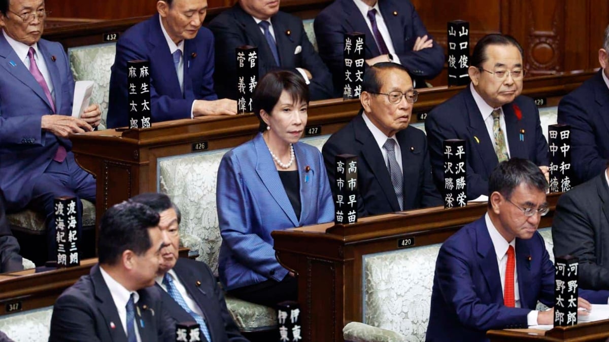 Japón elige una primera ministra (y es conservadora)