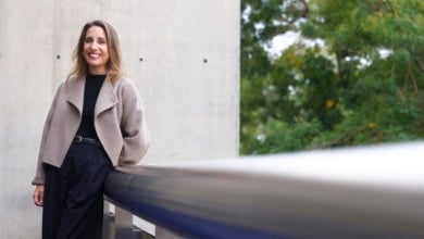 Ángela Banzas, la escritora eclipsada por Juan del Val: "Mi mirada es 100% gallega"
