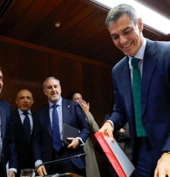 El Gobierno, satisfecho con Sánchez tras la 'comisión Koldo': "El PP ni [...]
