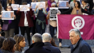 El alcalde de Pamplona pide ser "prudentes" con los encarcelados por agresión sexual y reflexiona sobre el "sinhogarismo"