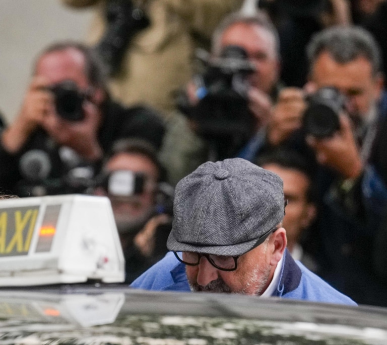 Koldo facilitó contactos de Transportes y Hacienda al 'protegido' de Zapatero, investigado por el CNI