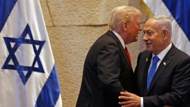 Trump se lleva el crédito del fin de la guerra en Gaza y condena políticamente a Netanyahu
