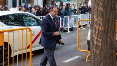 Ábalos no declara en el Supremo y el fiscal no pide su ingreso en prisión