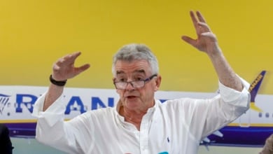 O´Leary pide la renuncia de Bustinduy