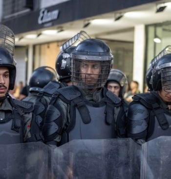 Marruecos aplica mano dura para ahogar las protestas de la Generación Z: [...]