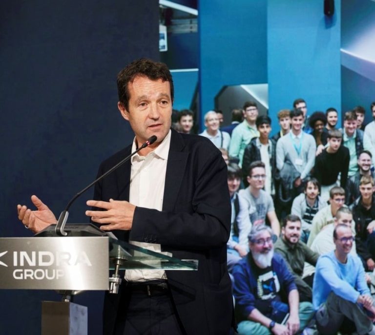 Ángel Escribano, presidente de Indra Group: “La FP y el talento técnico son clave para liderar la reindustrialización de España”