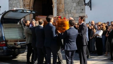 "Inmensa gratitud y enorme pena" en la despedida de Fernández Vara