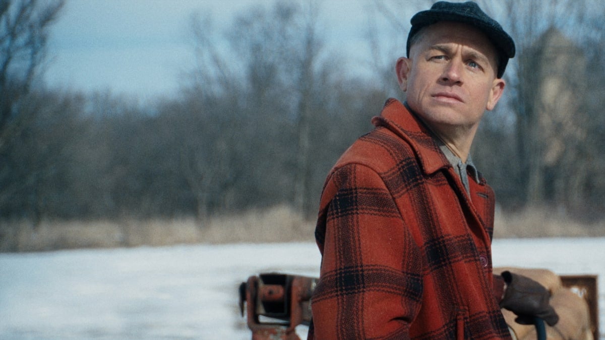 Ed Gein en un fotograma de la serie de Netflix