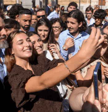 Abascal se ausenta de la tribuna y la recepción del 12 de [...]