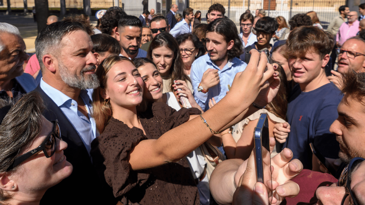 El líder de Vox, Santiago Abascal, este viernes en Sevilla.