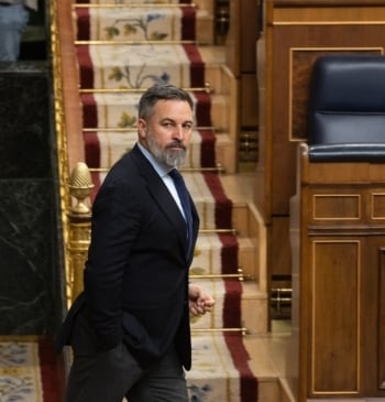 Vox se abre a una moción de censura a Sánchez si Junts [...]