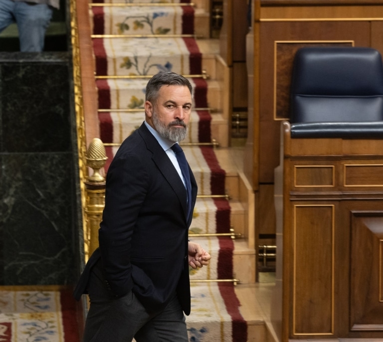 Vox se abre a una moción de censura a Sánchez si Junts da el paso con el PP e incluso si la lidera Feijóo