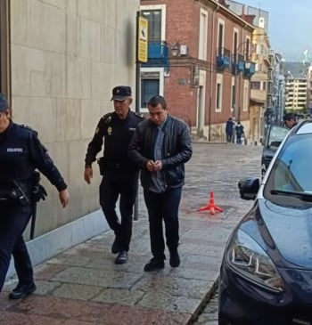 Juicio por crimen de Nochebuena en León: hijo acusado de matar a [...]