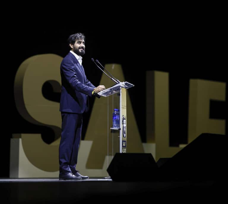 Alvise se lanza a por los votos de Vox con un discurso anticasta para crecer por la izquierda