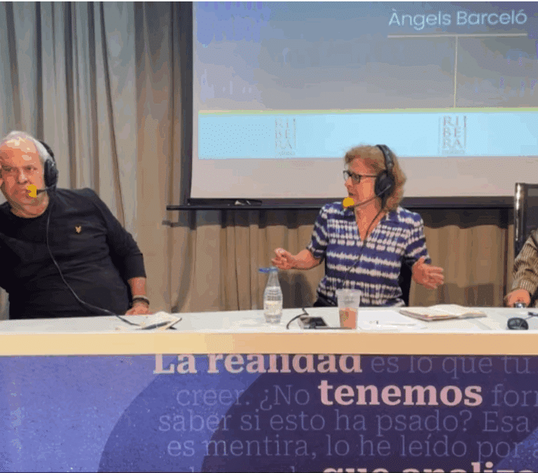 Javier Aroca y el lamentable 'cloqueo' a Berna González Harbour que Ángels Barceló ha consentido en la SER