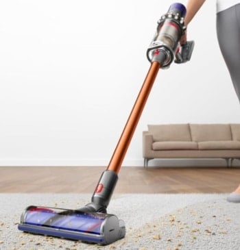 Aspirador escoba Dyson Cyclone V10 Absolute: práctico, eficiente y cómodo de usar [...]