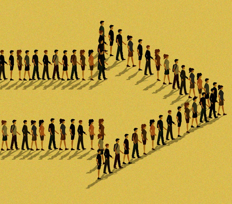 España crece, pero la riqueza se reparte  entre más: la renta media avanza la mitad que el PIB