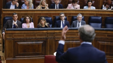 Feijóo se agarra al lapsus de Yolanda Díaz para atizar al Gobierno y Sánchez vuelve a negar financiación ilegal del PSOE