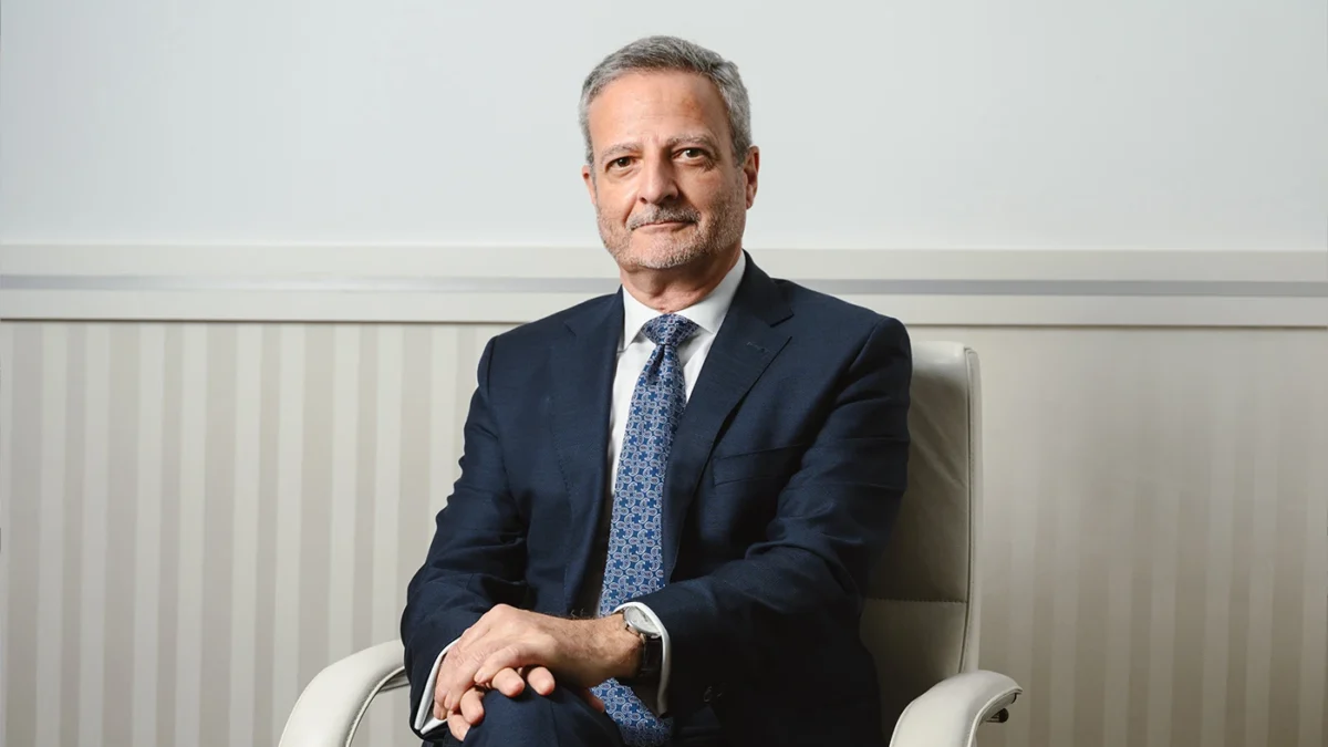 Carlos Bautista.