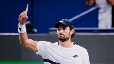 Vacherot y la hazaña del año: el desconocido tenista que ha hecho historia ganando a Djokovic