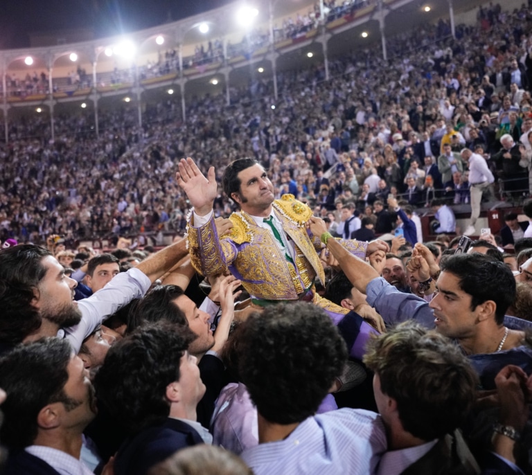 Curro Vázquez brutal, Morante histórico: 12 de octubre para el recuerdo