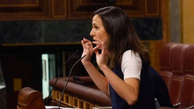Podemos ya asume su 'aislamiento' en el Congreso si tumba el embargo de armas del Gobierno