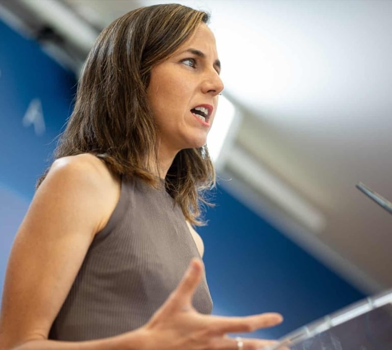 El órdago de Podemos se vuelve en su contra: ni atraen a IU ni rompen Sumar