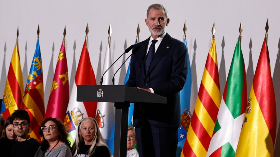 El Rey traslada su afecto a los familiares de los 237 fallecidos y pide analizar las circunstancias de la tragedia con "rigor"