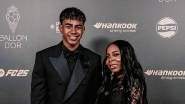 Esto es lo que te cuesta una cena de lujo con la madre del "mejor futbolista del mundo"