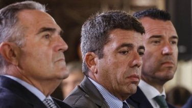 Mazón, un año después de la dana: su declive electoral nutre a Vox