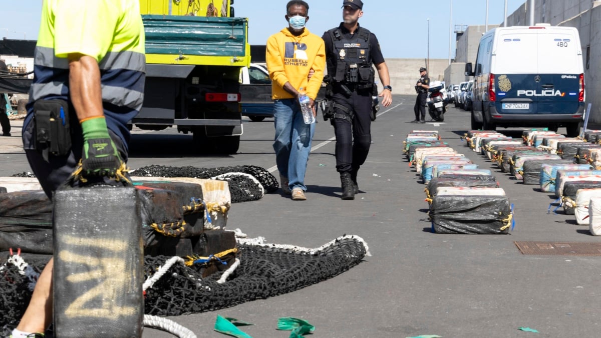 La Policía Nacional incauta 4.000 kilos de cocaína con destino al puerto de Vigo