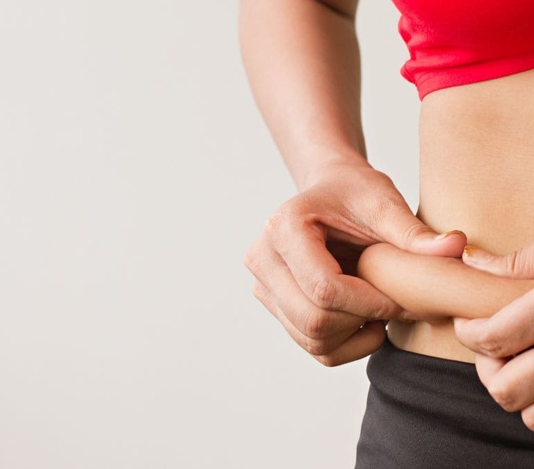 Así afecta el exceso de cortisol a la acumulación de grasa en el cuerpo