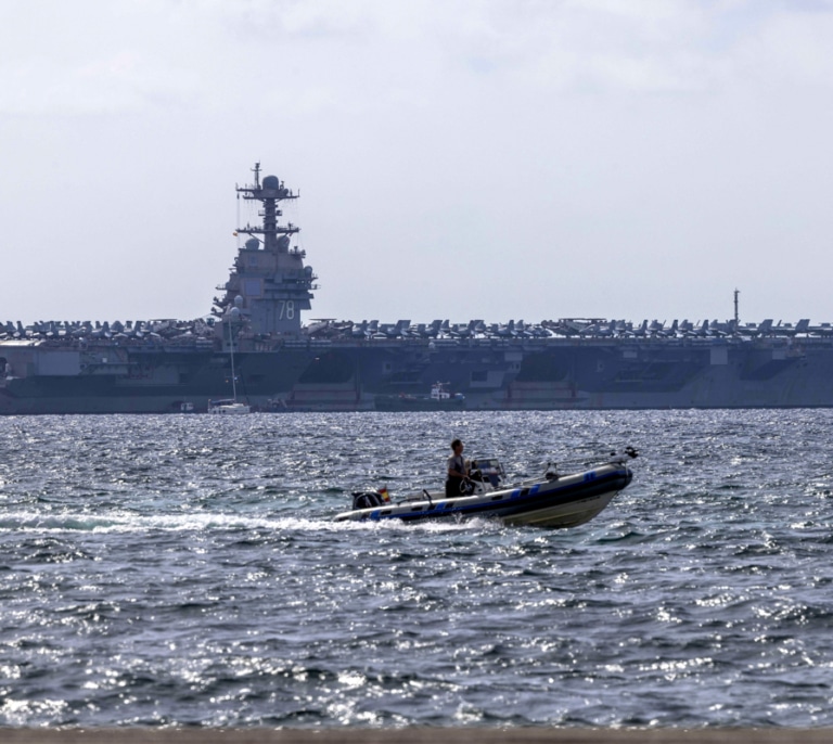 Así es el USS Gerald R. Ford, el portaviones con la eslora de tres Bernabéus enviado por Trump al Caribe