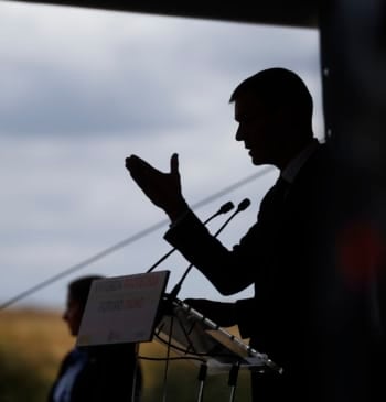 Sánchez aprieta a las CCAA para que garanticen el derecho al aborto [...]