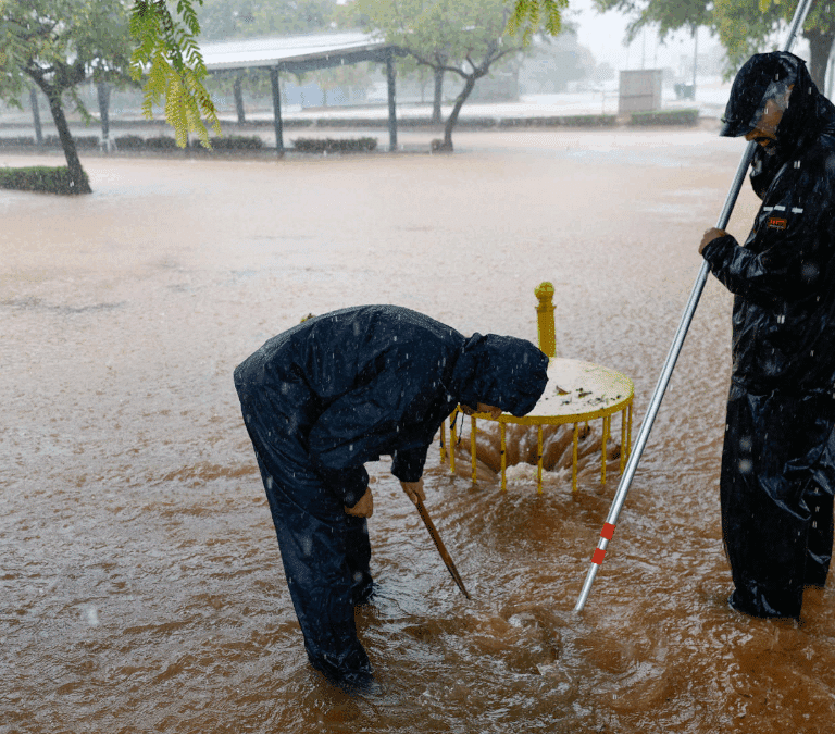 La dana Alice sigue dejando lluvias torrenciales en el Mediterráneo: la UME se desplaza a Baleares y la UV suspende clases