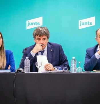 Puigdemont consigue el apoyo unánime de su ejecutiva para romper con el [...]