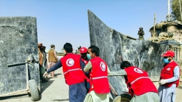 Afganistán denuncia ataques aéreos paquistaníes cerca de la frontera durante la tregua