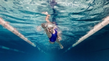 Mejor que pilates y yoga: el deporte que debes practicar al cumplir los 40
