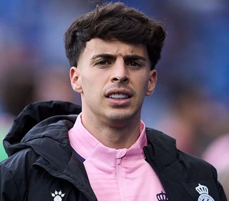 El exjugador del Espanyol Álvaro Aguado, procesado por violar a una joven en una discoteca