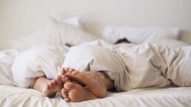 ¿Qué es dormir a la noruega y por qué se está poniendo de moda?